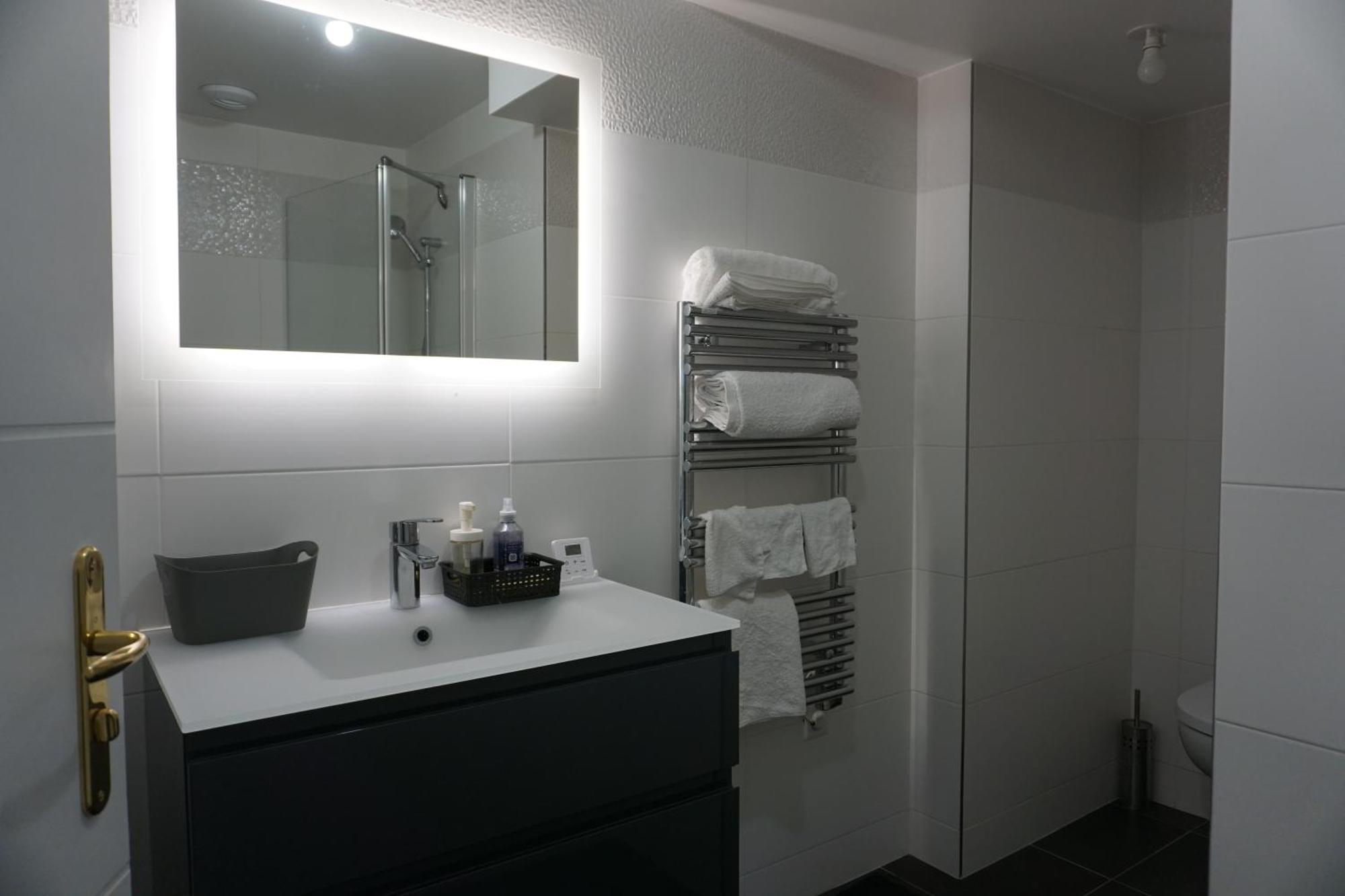 Residences Grande Jatte, Bord De Seine, Suites 52M2 A 97M2, Hopital Americain A 600M Neuilly-sur-Seine Eksteriør billede